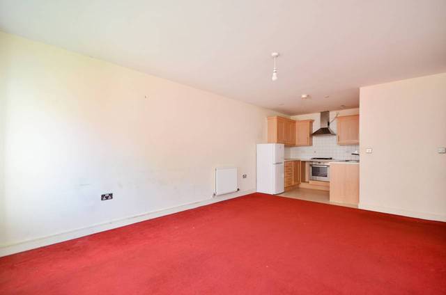  Image of 2 bedroom Flat for sale in Pettacre Close London SE28 at Pettacre Close  Woolwich, SE28 0PD