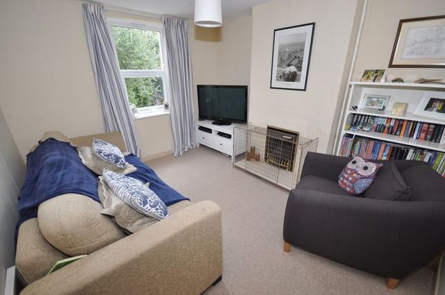  Image of 3 bedroom Terraced house for sale in Petticoat Lane Dilton Marsh Westbury BA13 at Petticoat Lane Dilton Marsh Westbury, BA13 4DG