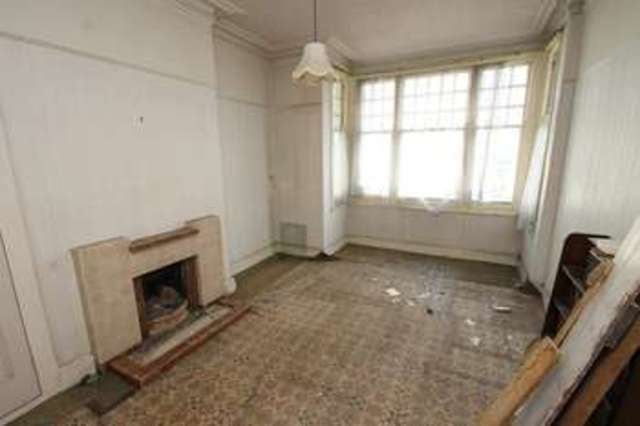  Image of 3 bedroom Terraced house for sale in Trelawney Road Peverell Plymouth PL3 at Peverell Plymouth Devon, PL3 4JX