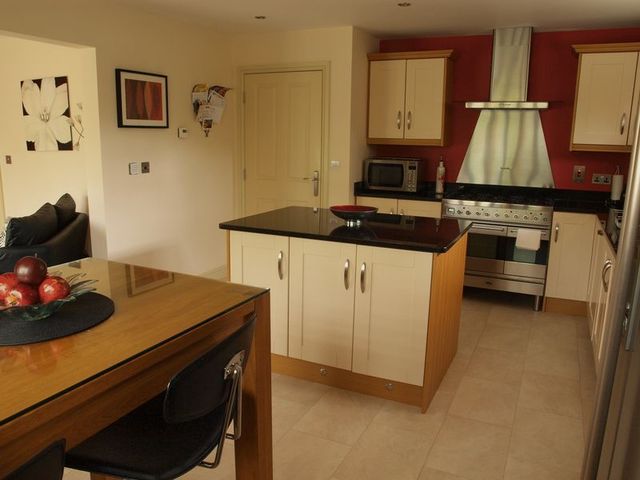  Image of 5 bedroom Detached house for sale in Phillipott Close Newark NG24 at Phillipott Close  Newark, NG24 2LT