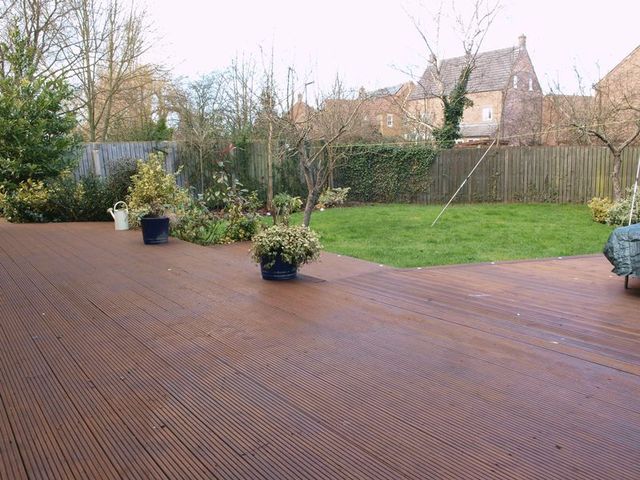  Image of 5 bedroom Detached house for sale in Phillipott Close Newark NG24 at Phillipott Close  Newark, NG24 2LT