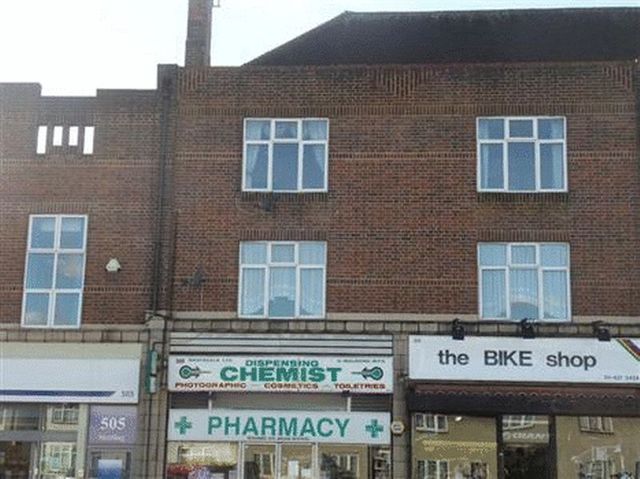  Image of 3 bedroom Flat to rent in Pinner Road North Harrow Harrow HA2 at Pinner Road  Harrow, HA2 6EH