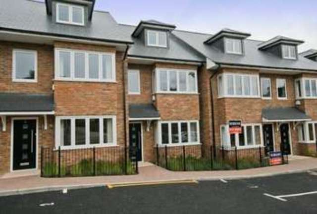  Image of 3 bedroom Terraced house for sale in Thirlmere Gardens Northwood HA6 at Northwood, HA6 2RU
