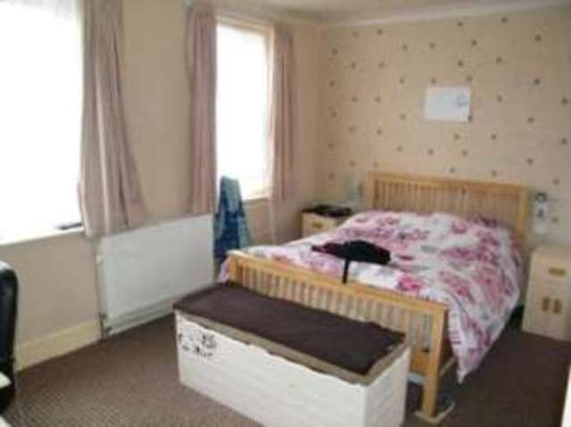  Image of 3 bedroom Semi-Detached house for sale in Wheaton Road Boscombe Bournemouth BH7 at Pokesdown Bournemouth Pokesdown, BH7 6LJ