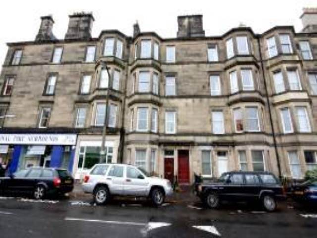  Image of 5 bedroom Flat to rent in Polwarth Place Edinburgh EH11 at Polwarth Edinburgh Edinburgh, EH11 1LG
