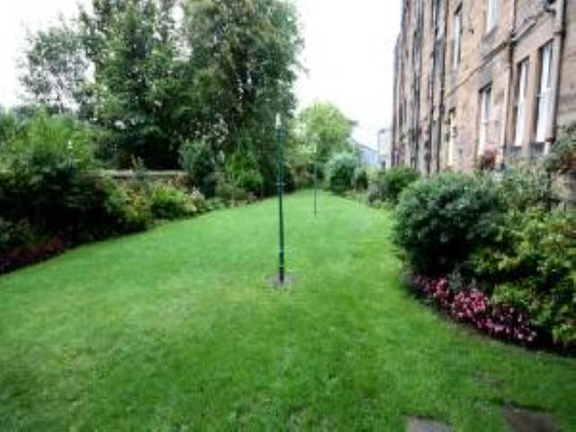  Image of 5 bedroom Flat to rent in Polwarth Place Edinburgh EH11 at Polwarth Edinburgh Edinburgh, EH11 1LG