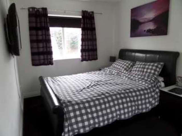  Image of 2 bedroom Detached house for sale in Popes Walk Bletchley Milton Keynes MK2 at Milton Keynes, MK2 3FJ