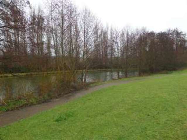  Image of 2 bedroom Detached house for sale in Popes Walk Bletchley Milton Keynes MK2 at Milton Keynes, MK2 3FJ