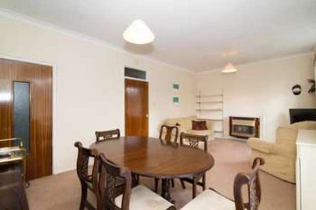  Image of 3 bedroom Flat for sale in Porchester Square London W2 at Bayswater London Royal Oak, W2 6AN