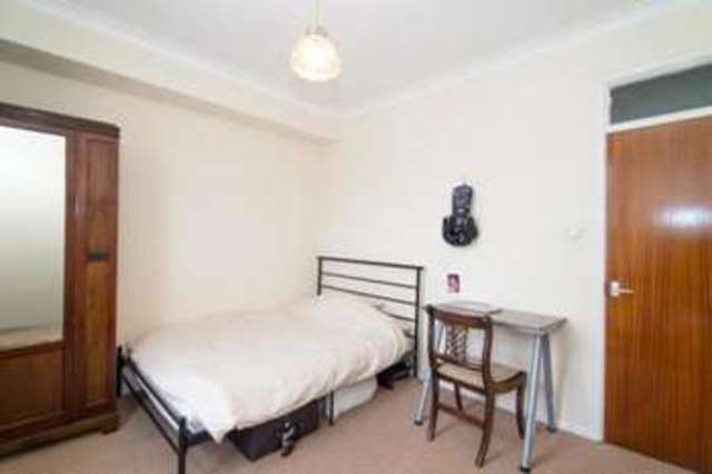  Image of 3 bedroom Flat for sale in Porchester Square London W2 at Bayswater London Royal Oak, W2 6AN