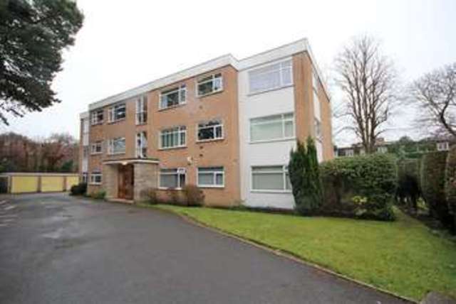  Image of 2 bedroom Flat for sale in Portarlington Road Westbourne Bournemouth BH4 at Portarlington Road West Cliff Bournemouth, BH4 8BT