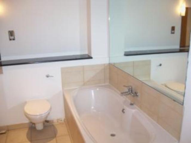  Image of 2 bedroom Flat to rent in Portland Street Southampton SO14 at Portland Street  Southampton, SO14 7BH
