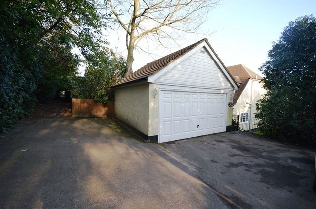  Image of 4 bedroom Detached house for sale in Portsmouth Road Hindhead GU26 at Portsmouth Road  Hindhead, GU26 6TQ