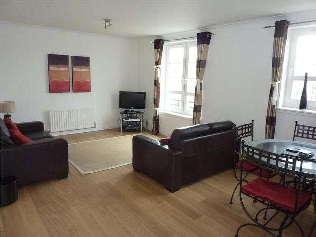  Image of 2 bedroom Flat to rent in Powderhall Rigg Edinburgh EH7 at Broughton Edinburgh Edinburgh, EH7 4GA