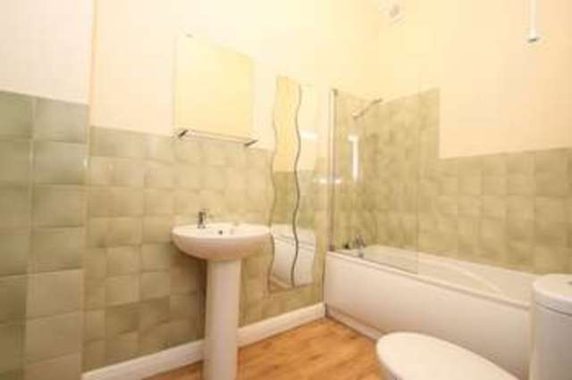  Image of 1 bedroom Flat to rent in Preston Road London E11 at Preston Road  London, E11 1NN