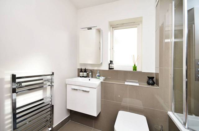  Image of 2 bedroom Flat for sale in Prince Edward Road London E9 at Prince Edward Road  Hackney Wick, E9 5NN