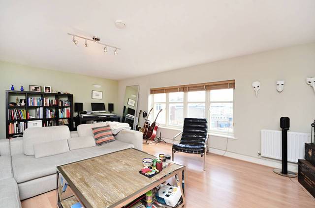  Image of 2 bedroom Flat for sale in Prince Edward Road London E9 at Prince Edward Road  Hackney Wick, E9 5NN