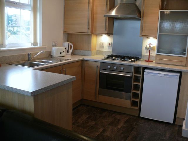  Image of 2 bedroom Flat to rent in Priory Chase Pontefract WF8 at Priory Chase  Pontefract, WF8 1TJ