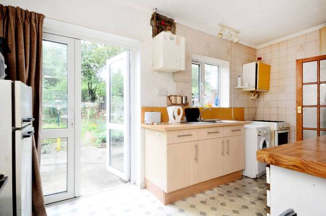  Image of 3 bedroom Detached house for sale in Beecholme Estate Prout Road London E5 at Prout Road  Upper Clapton, E5 9NS