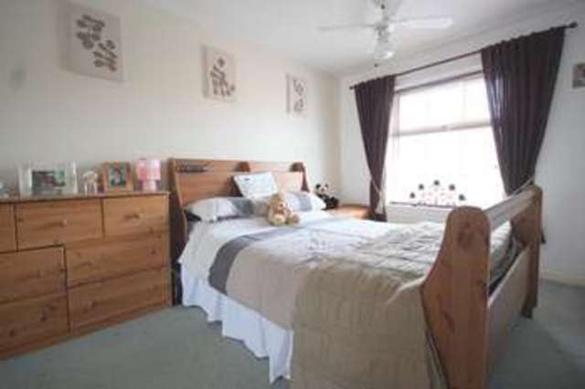  Image of 3 bedroom Detached house for sale in Quail Close Bishopton Stratford-upon-Avon CV37 at Quail Close  Shottery, CV37 9FF