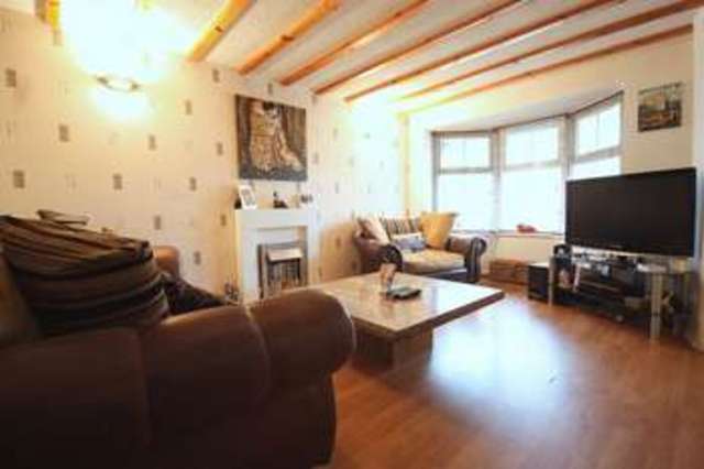  Image of 3 bedroom Detached house for sale in Quail Close Bishopton Stratford-upon-Avon CV37 at Quail Close  Shottery, CV37 9FF