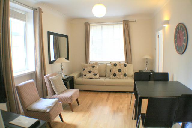  Image of 1 bedroom Flat for sale in Seymour Street London W1H at 21 Seymour Street Marylebone Marble Arch, W1H 7JR