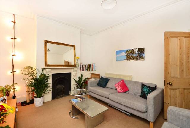  Image of 2 bedroom Flat for sale in Queen Anne Road London E9 at Queen Anne Road  Victoria Park, E9 7AH