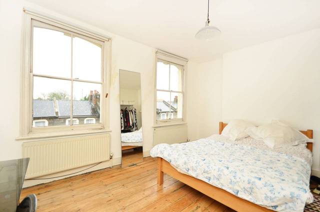  Image of 2 bedroom Flat for sale in Queen Anne Road London E9 at Queen Anne Road  Victoria Park, E9 7AH