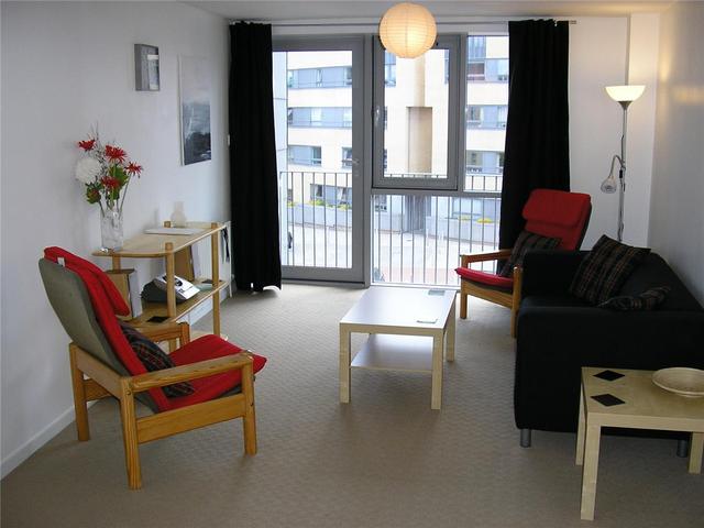  Image of 2 bedroom Flat to rent in Queen Elizabeth Gardens Glasgow G5 at New Gorbals Glasgow Glasgow, G5 0UE