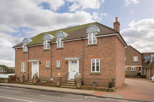  Image of 2 bedroom Semi-Detached house for sale in Queen Street Emsworth PO10 at Queen Street  Emsworth, PO10 7AD