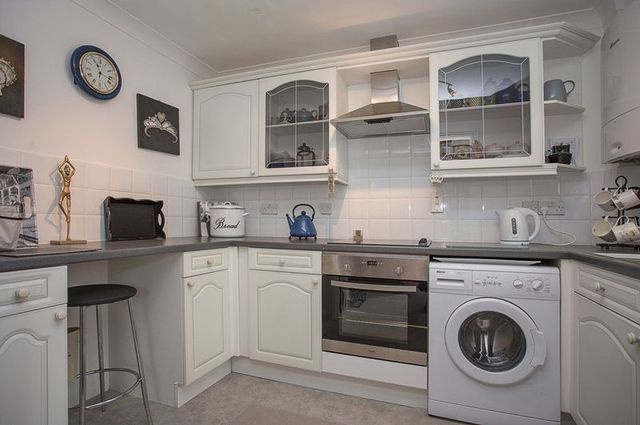  Image of 2 bedroom Semi-Detached house for sale in Queen Street Emsworth PO10 at Queen Street  Emsworth, PO10 7AD