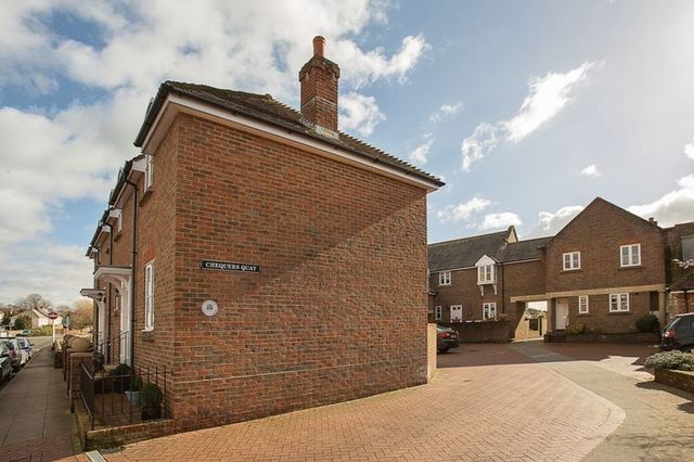 Image of 2 bedroom Semi-Detached house for sale in Queen Street Emsworth PO10 at Queen Street  Emsworth, PO10 7AD
