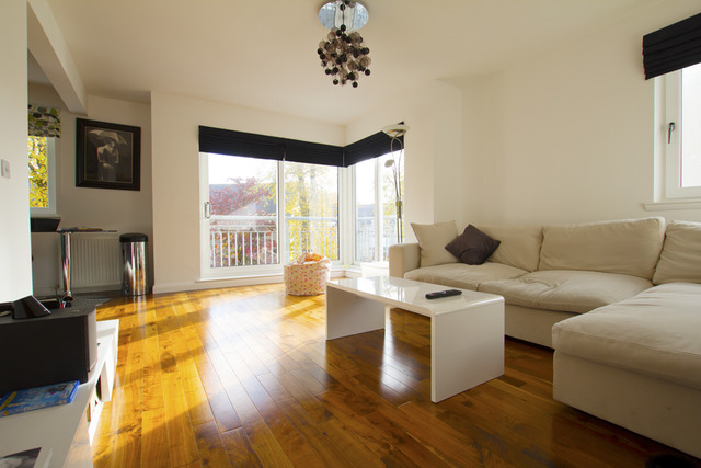  Image of 2 bedroom Flat to rent in Queens Crescent Aberdeen AB15 at City Centre Aberdeen Aberdeen, AB15 4BE