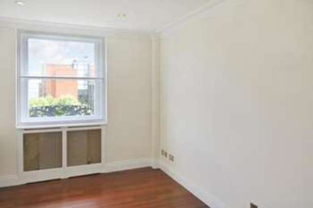  Image of 2 bedroom Flat for sale in Queen's Gate London SW7 at London  Gloucester Road, SW7 5HR