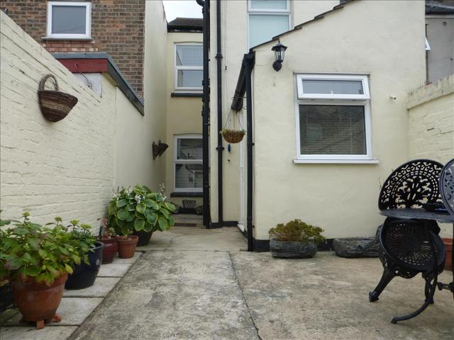  Image of 2 bedroom Terraced house for sale in Queens Road Lowestoft NR32 at Queens Road  Lowestoft, NR32 1TD