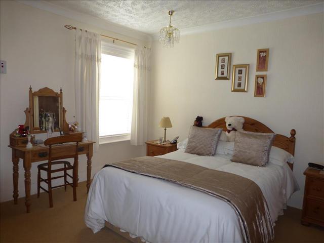 Image of 2 bedroom Terraced house for sale in Queens Road Lowestoft NR32 at Queens Road  Lowestoft, NR32 1TD