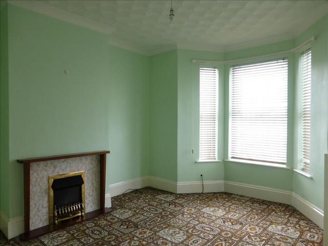  Image of 3 bedroom Terraced house for sale in Queens Road Lowestoft NR32 at Queens Road  Lowestoft, NR32 1TB