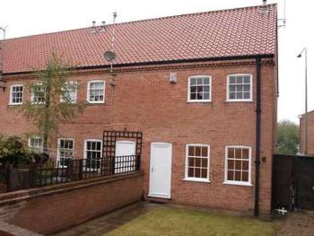  Image of 2 bedroom Semi-Detached house for sale in Queens Road Newark NG24 at Queens Road  Newark, NG24 1HB