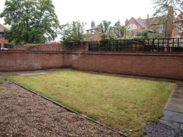  Image of 2 bedroom Semi-Detached house for sale in Queens Road Newark NG24 at Queens Road  Newark, NG24 1HB