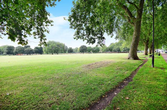  Image of 2 bedroom Maisonette for sale in Queensdown Road London E5 at Queensdown Road  Lower Clapton, E5 8NN