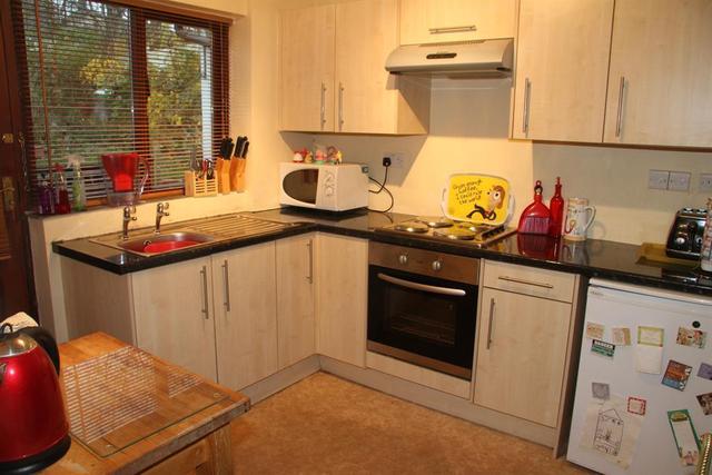  Image of 3 bedroom End of Terrace for sale in Queensway Yeadon Leeds LS19 at Yeadon Leeds Yeadon, LS19 7PA