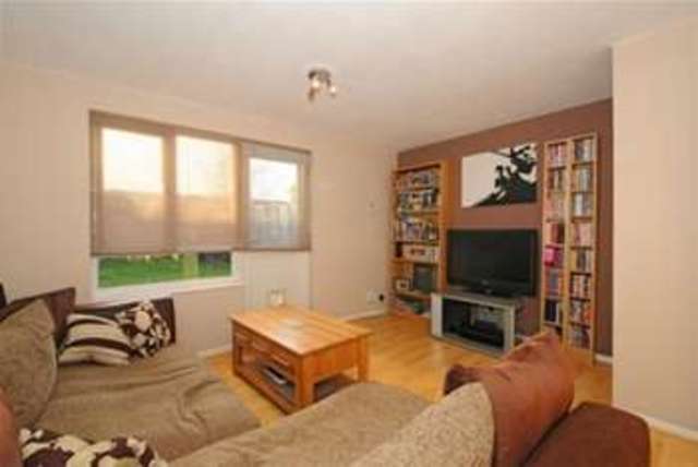  Image of 2 bedroom Detached house to rent in Quintrell Close Horsell Woking GU21 at Woking, GU21 3BT