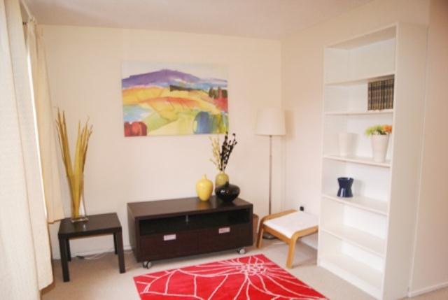  Image of 1 bedroom Flat to rent in Raeberry Street Glasgow G20 at Kelvinbridge Glasgow Glasgow, G20 6EJ