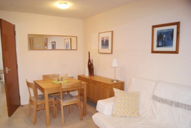 Image of 1 bedroom Flat to rent in Raeberry Street Glasgow G20 at Kelvinbridge Glasgow Glasgow, G20 6EJ