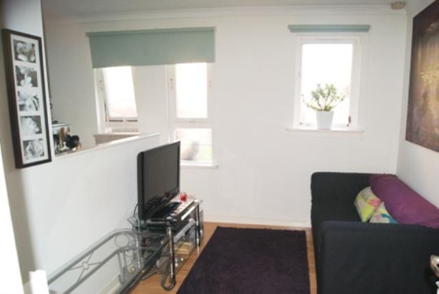  Image of 1 bedroom Flat to rent in Raeberry Street Glasgow G20 at Kelvinbridge Glasgow Glasgow, G20 6EQ
