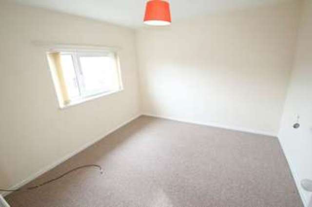  Image of 3 bedroom Semi-Detached house to rent in Ralph Drive Stoke-on-Trent ST1 at Ralph Drive Sneyd Green Stoke-On-Trent, ST1 6JG