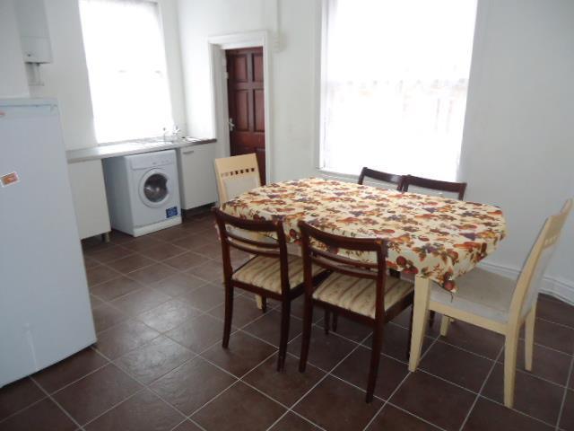  Image of 5 bedroom Terraced house to rent in Ramilies Road Mossley Hill Liverpool L18 at Allerton  Liverpool, L18 1EF