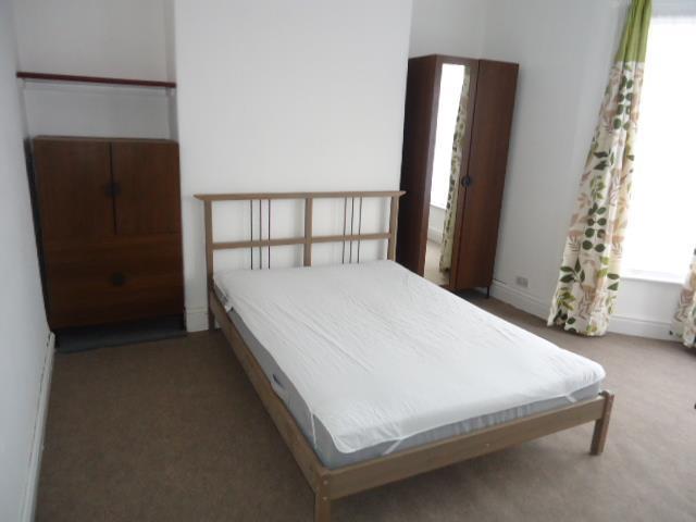  Image of 5 bedroom Terraced house to rent in Ramilies Road Mossley Hill Liverpool L18 at Allerton  Liverpool, L18 1EF