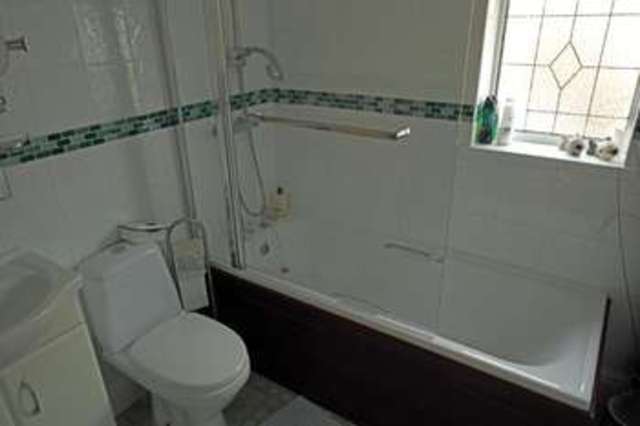  Image of 4 bedroom Detached house for sale in Ramper Road Saundby Retford DN22 at 9 Ramper Road Saundby Retford, DN22 9EX