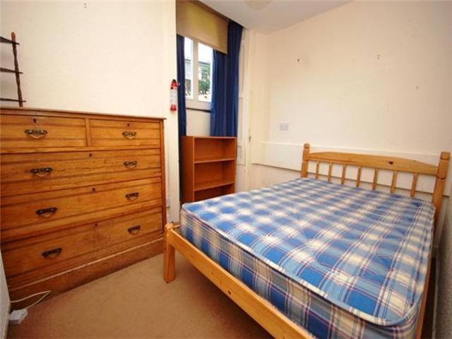 Image of 3 bedroom Flat to rent in Rankeillor Street Edinburgh EH8 at Newington Edinburgh Edinburgh, EH8 9HZ